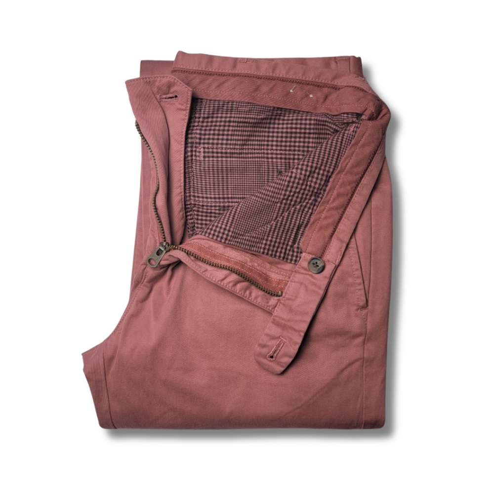 Brooks Brothers Men's Chinos in Dusty Rose